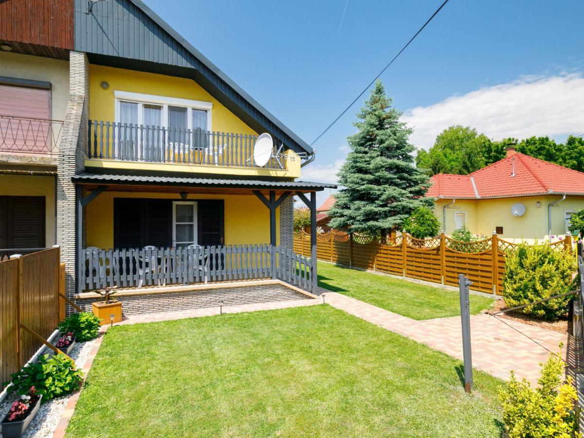 Holiday Home Hibiscus By Interhome Balatonkeresztúr Екстериор снимка